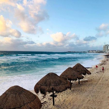 Beach House Cancun Exterior photo